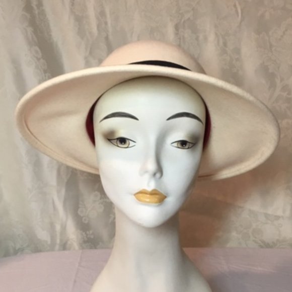 Vintage Bollman 100% Wool Felt Classic Bowler Hat Cream Color Black Ribbon main image 5